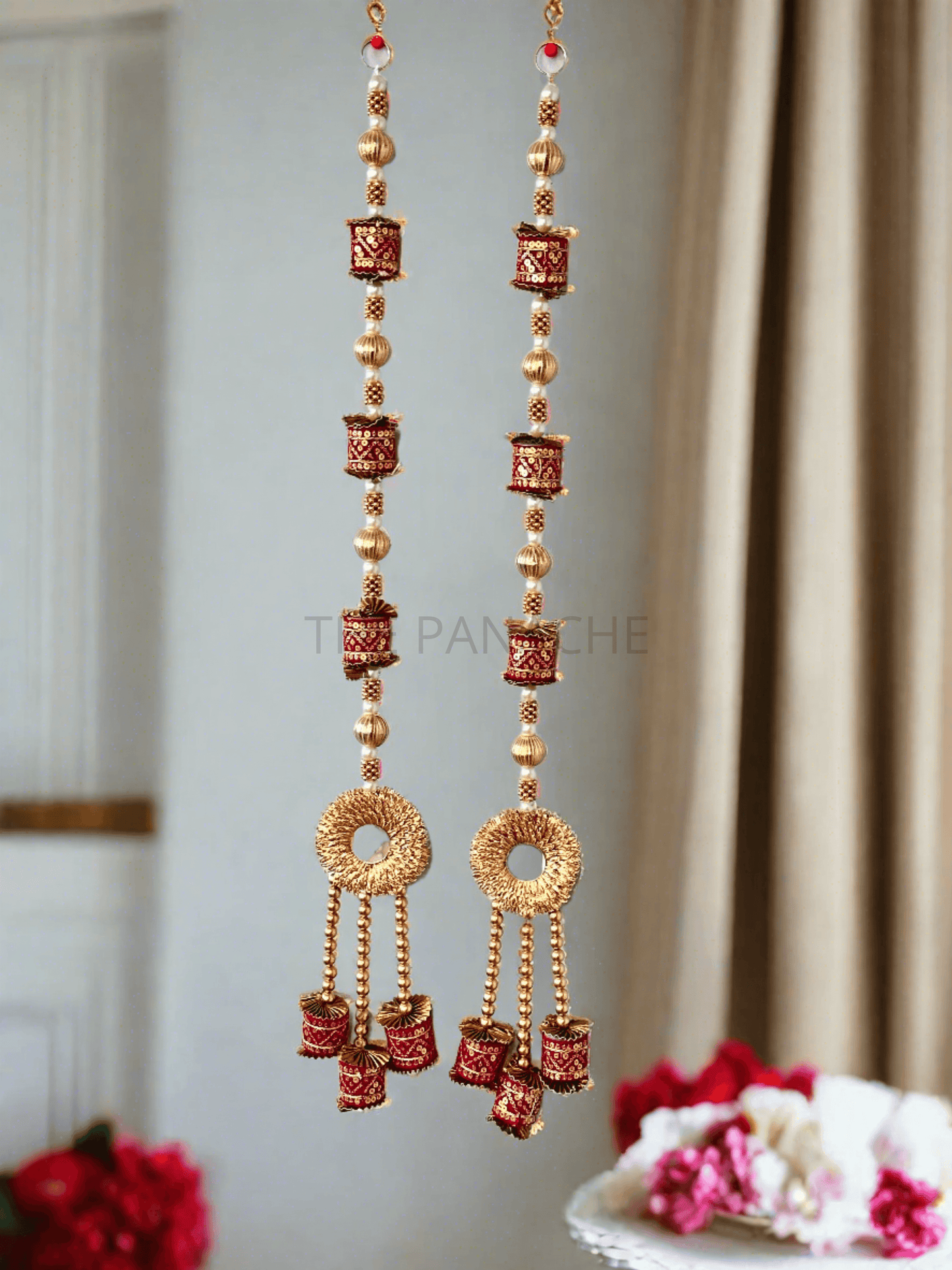 Red Cylinder Shaped Golden Hangings