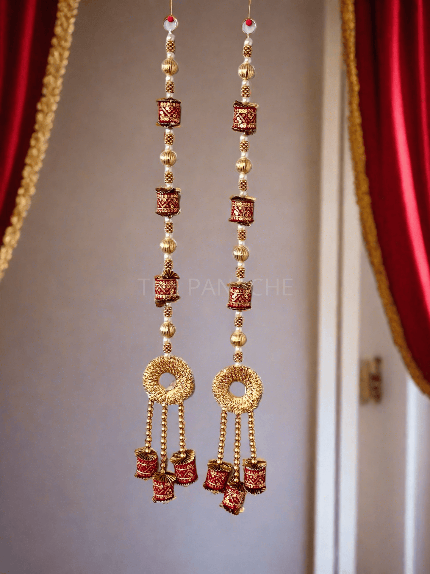 Red Cylinder Shaped Golden Hangings