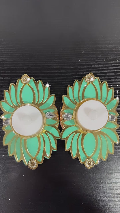 Light Green Lotus Candles